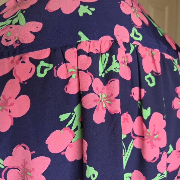 Lilly Pulitzer Kapri Floral Button Down Blouse Size M - Picture 3 of 7